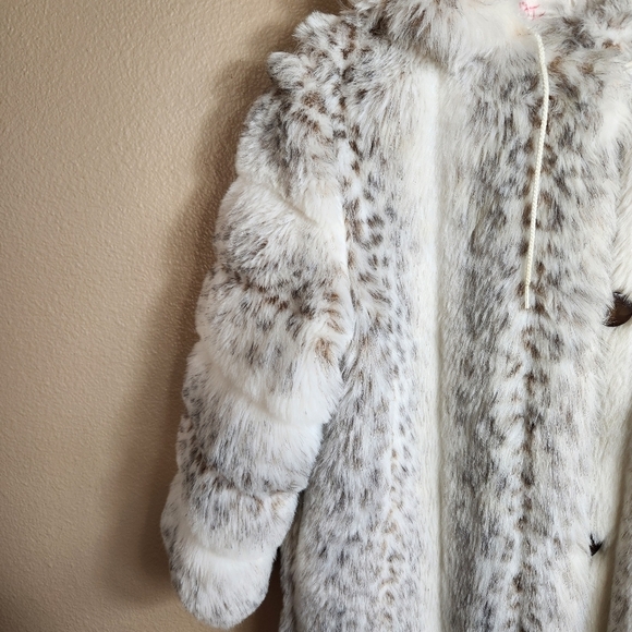 Frost Fighter Vintage Girls Full Length Hooded Buttonfront Faux Fur Coat-Size 16 - Picture 3 of 10